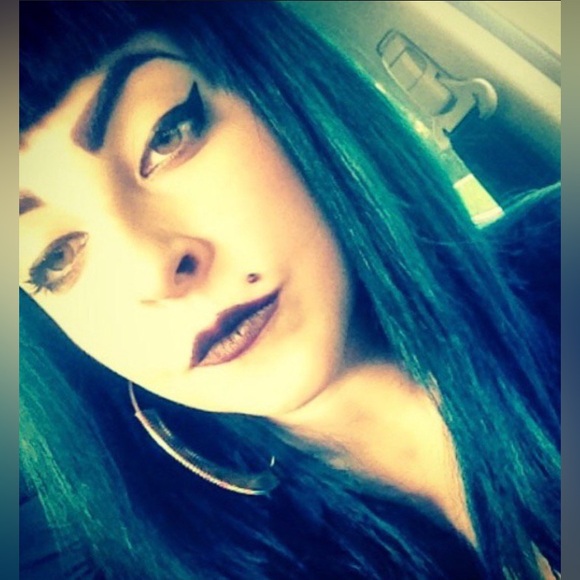 Meet your Posher, Lisa - Picture 12 of 15